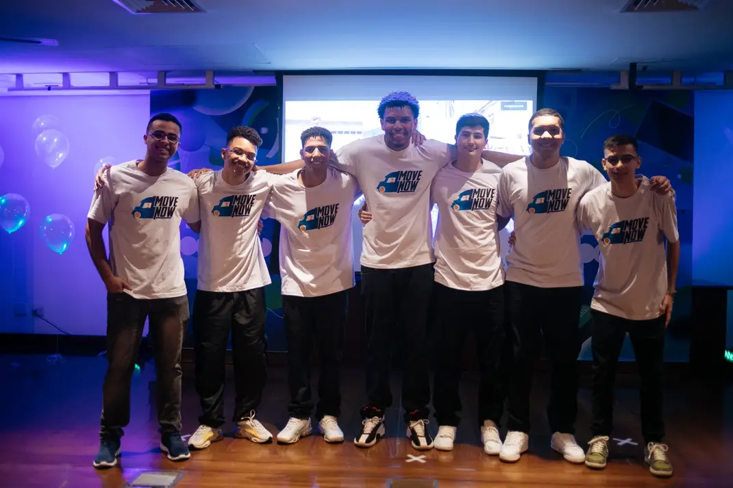 Equipe MoveNow no palco